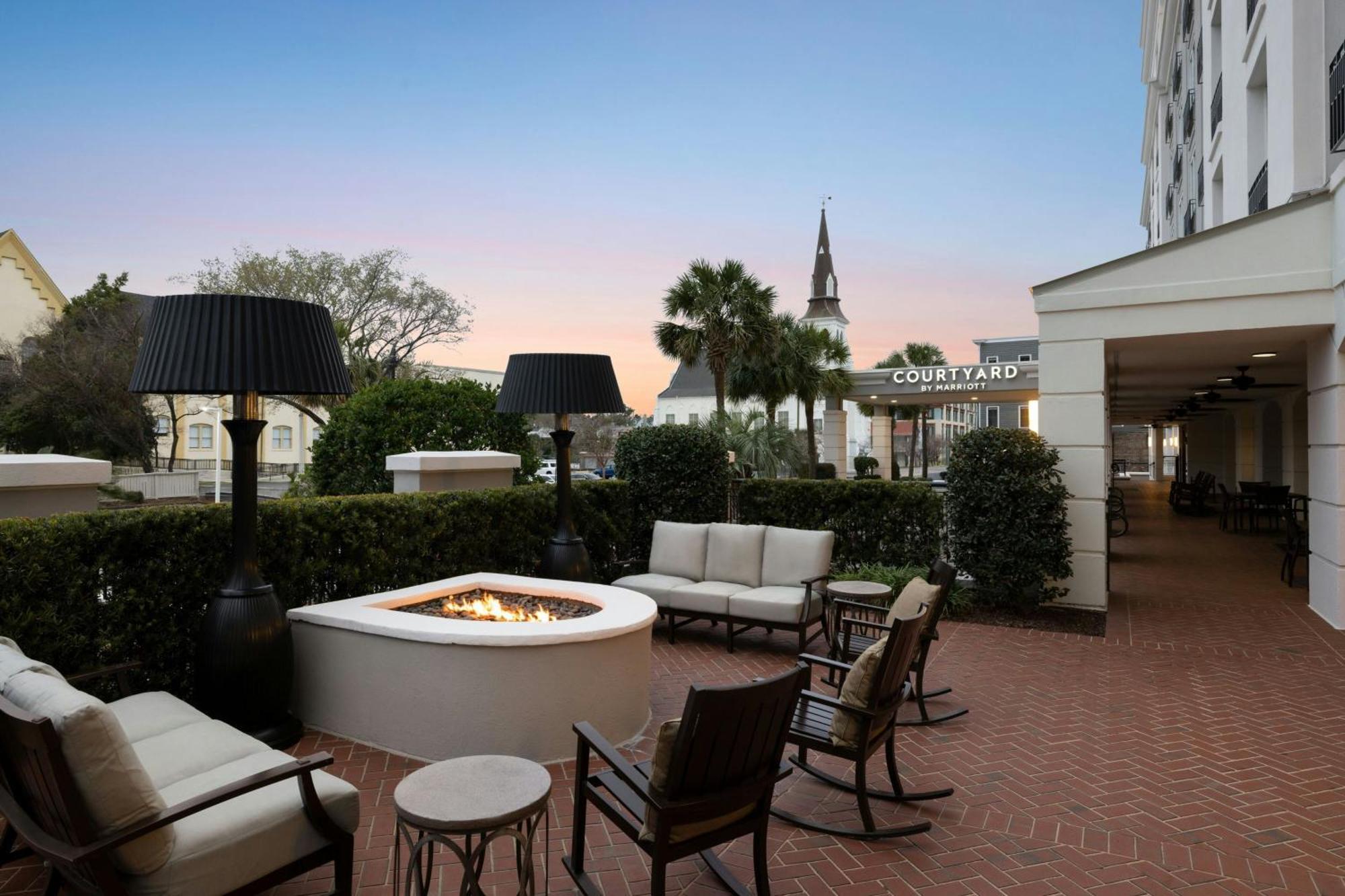 Courtyard By Marriott Charleston Historic District Hotell Eksteriør bilde